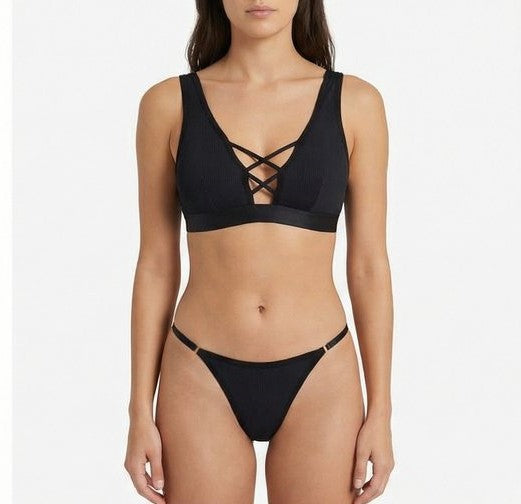 Women’s Criss-Cross Front Bralette Set – Stylish Wire-Free Lingerie (Multiple Colors)